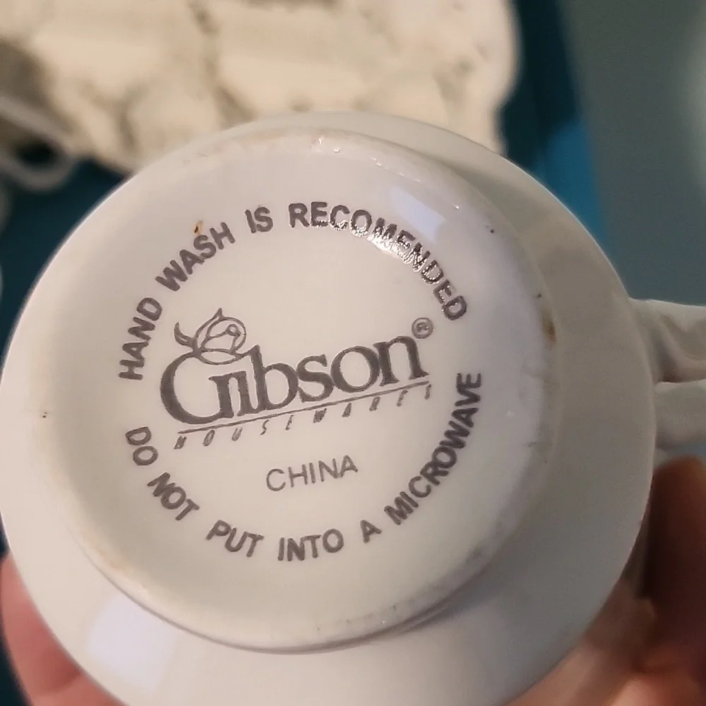 Vintage Set Of 3 Gibson Housewares China Tea Cups - Picture 2 of 5